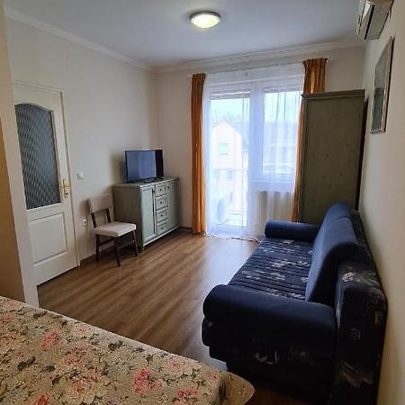 Gabi Apartman Hajdúszoboszló Εξωτερικό φωτογραφία